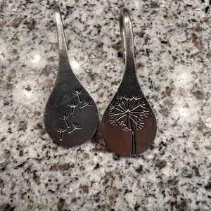 Silver teardrop earrings